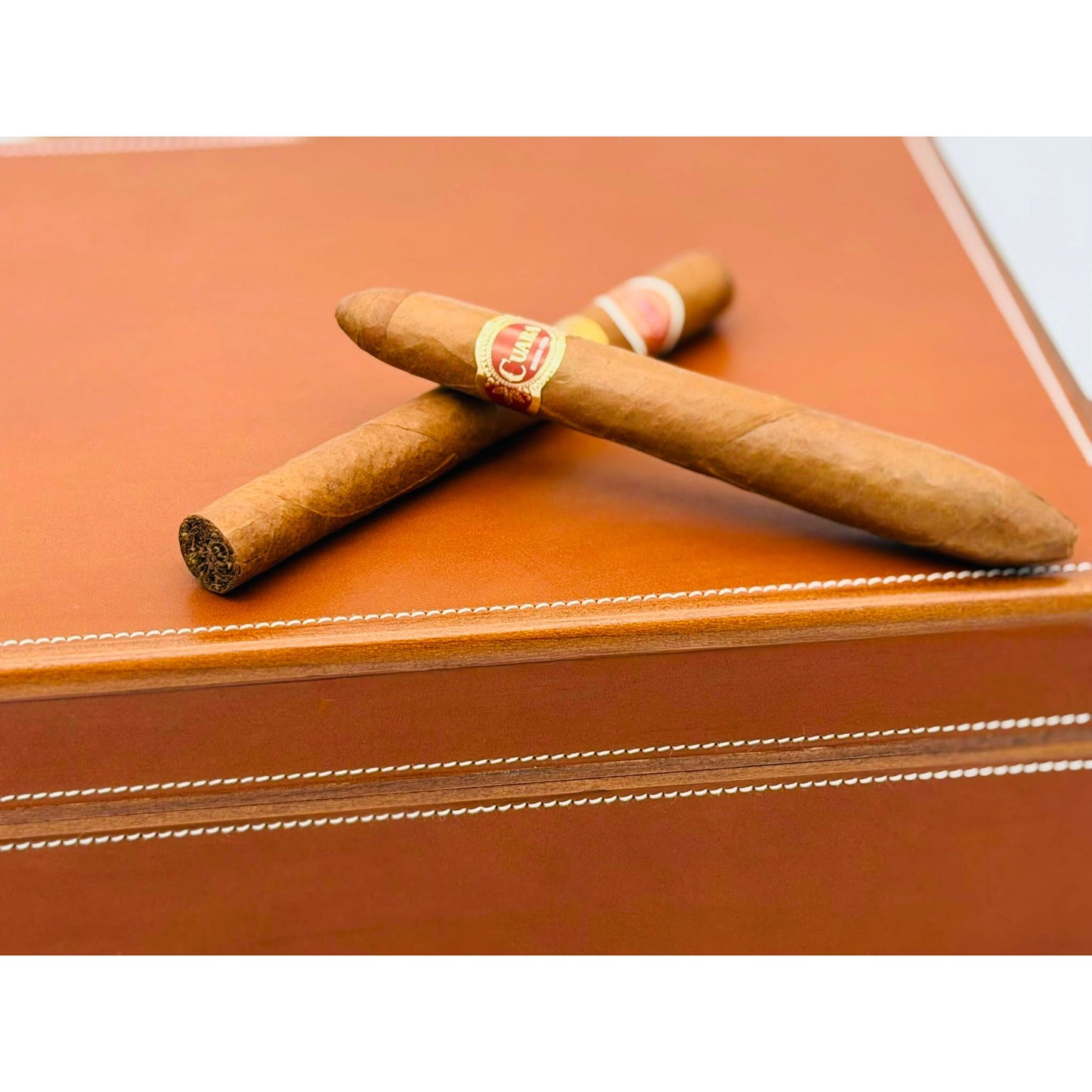 Desktop Humidor 75 cigars wood and Barenia leather - HERITAGE Collection