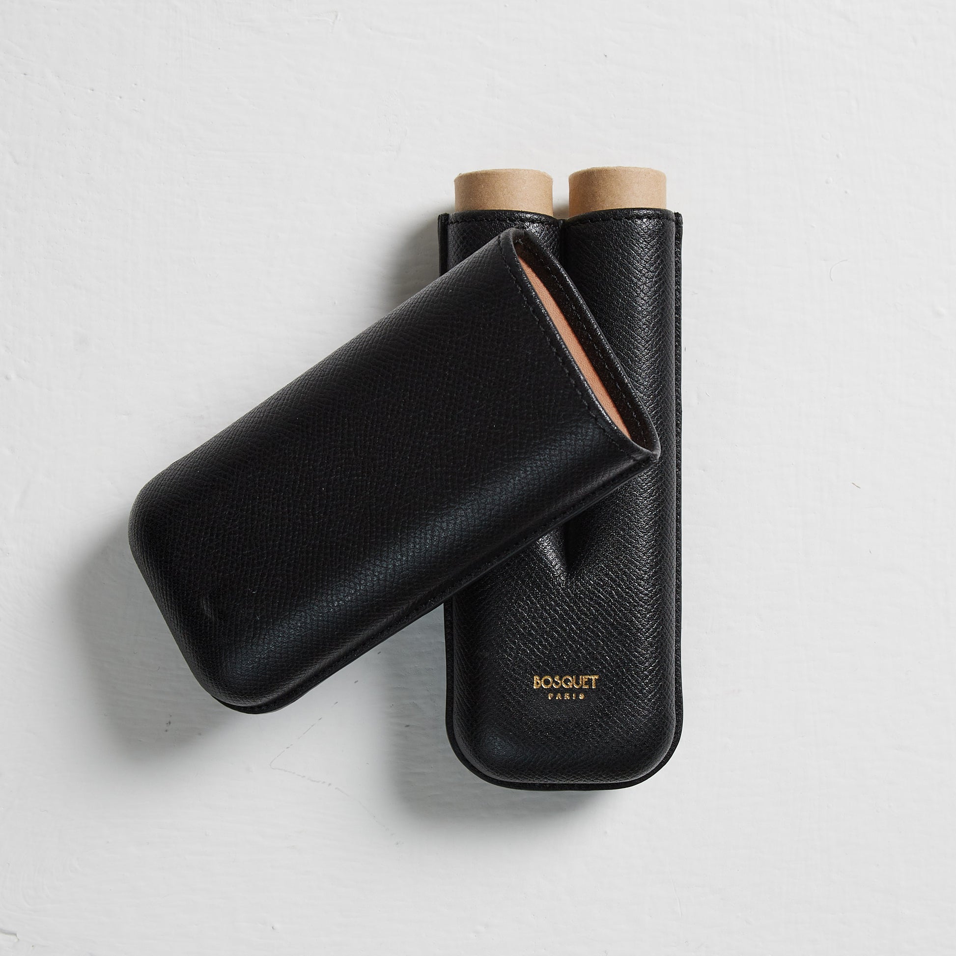 Stylish Grained Calf Leather 2 Finger Cigar Case in Black